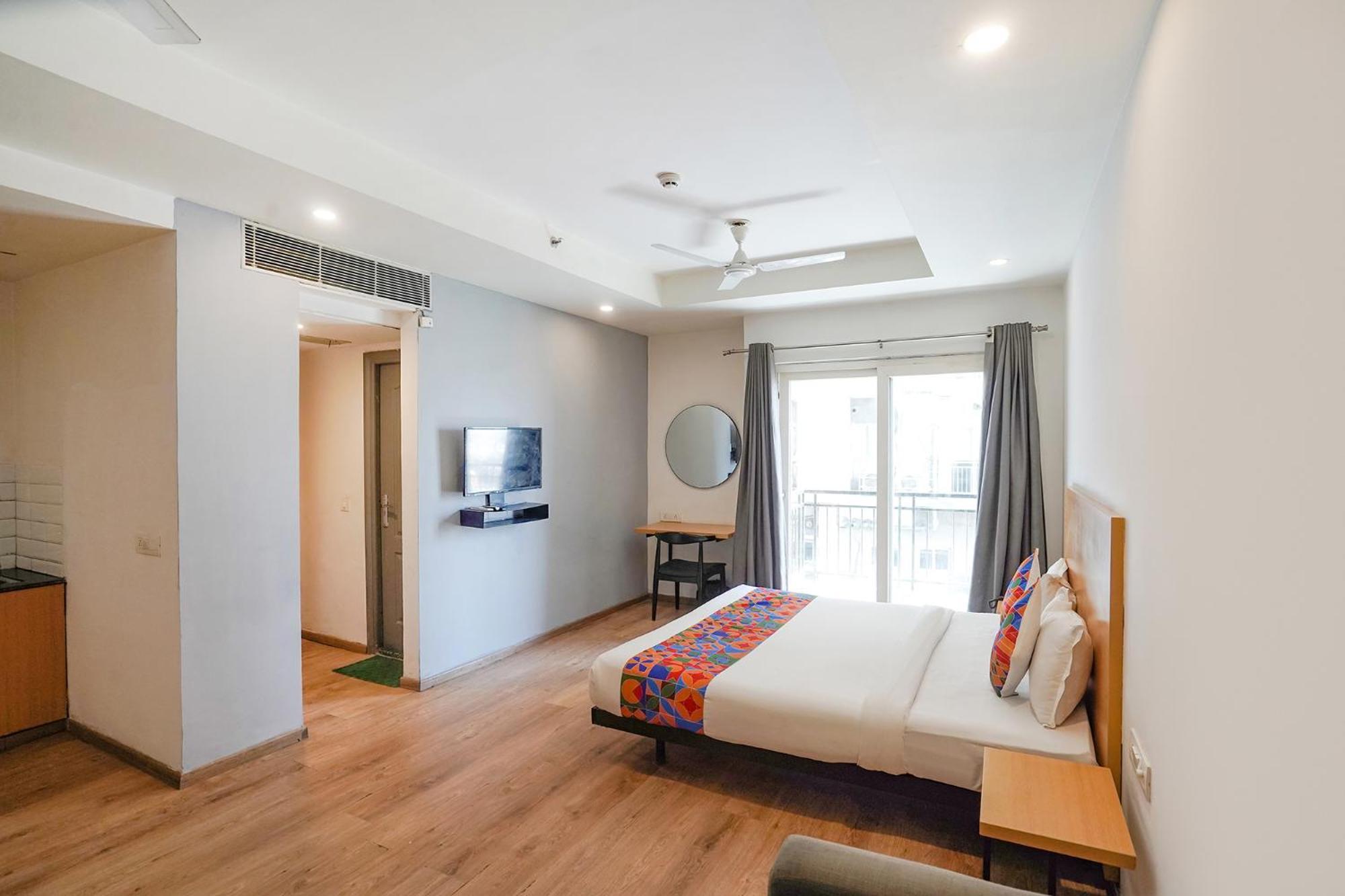 Fabhotel Prime Cloud 9 Ghaziabad Eksteriør bilde